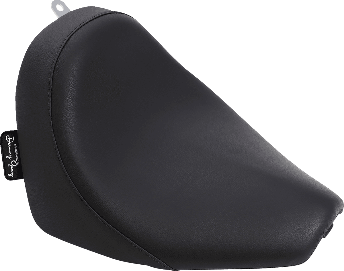 Buttcrack™ Solo Seat — Smooth — FLS Softail Slim, FLSS Softail Slim S, FXS Blackline 2011-2017