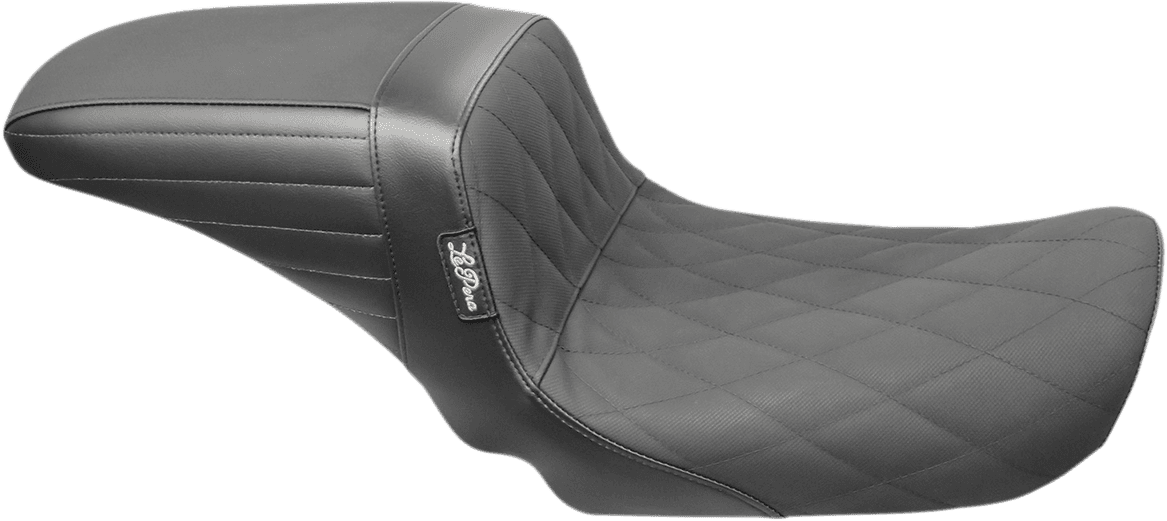 Kickflip Seat - Diamond w/ Gripp Tape - Black - FXD '06-'17