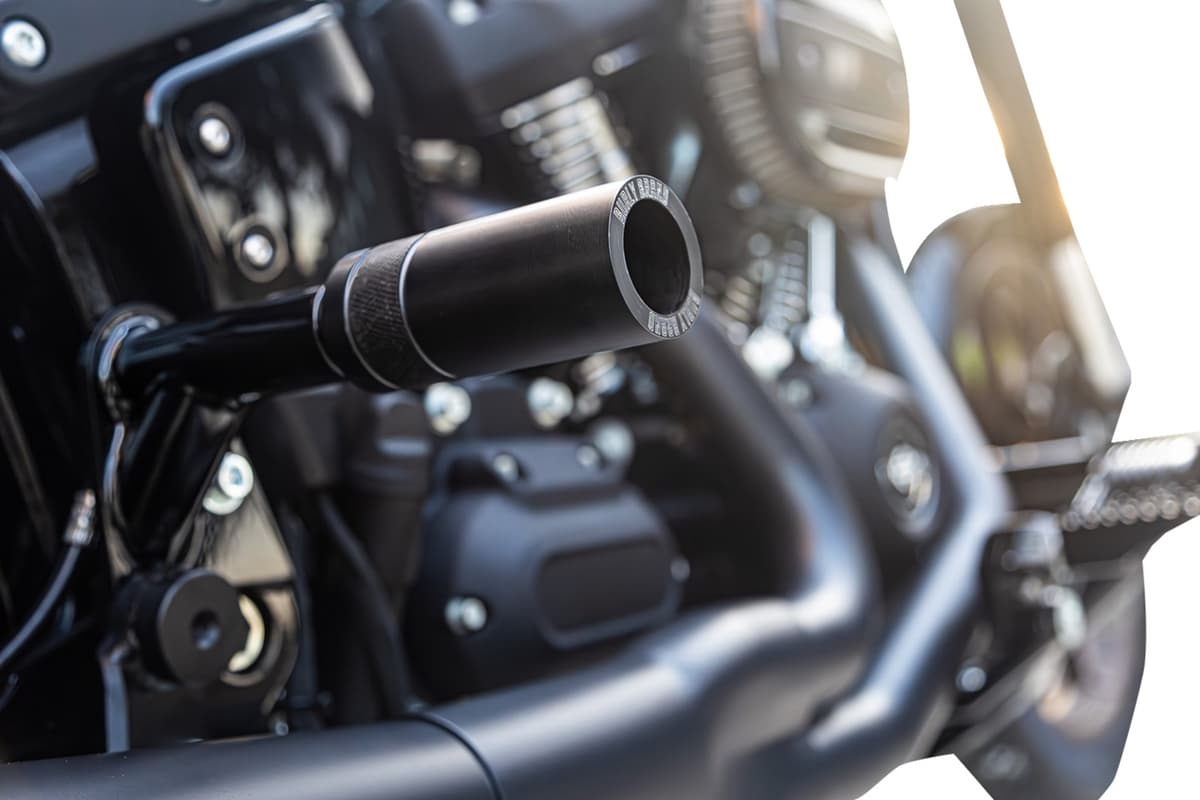 Rear Brawler Kit - Black - HD Softail